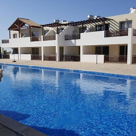 C5 Vanessa Poolside Apartment Peyia Exterior foto